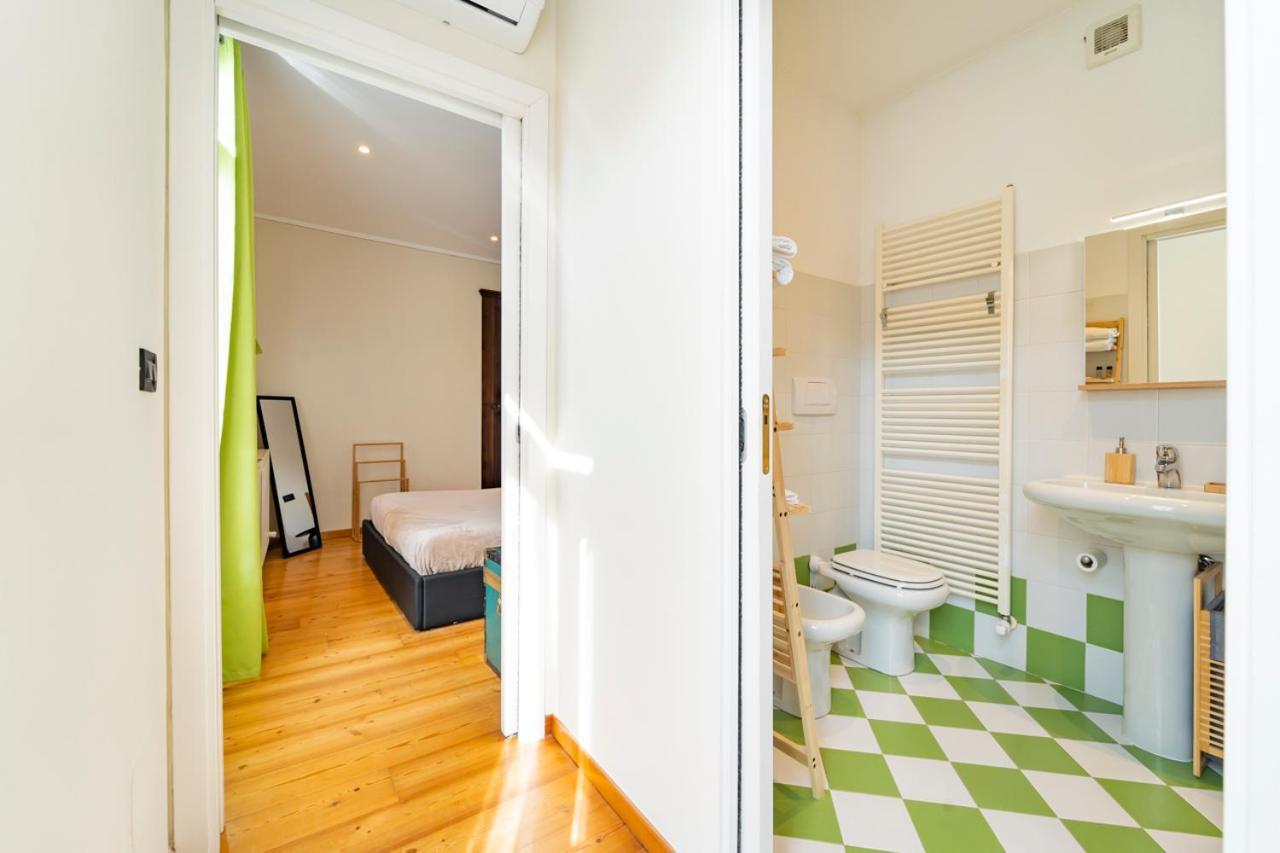 Bamboo Mini Apartment Cuneo Exterior foto